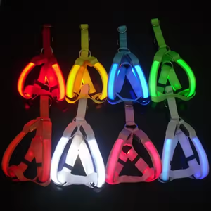 Di alta qualità LED luce-Up cane imbracatura 8 colori lampeggianti lavabile stile moderno fornitura diretta della fabbrica per il commercio all'ingrosso di prodotti per animali domestici - Product Image 5