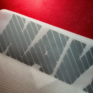 Etiquetas Termoadhesivas de Silicona con Letras Plateadas Mate de Alta Resistencia a la Tensión, No Deformables, para Abrigos y Gorras - Product Image 2