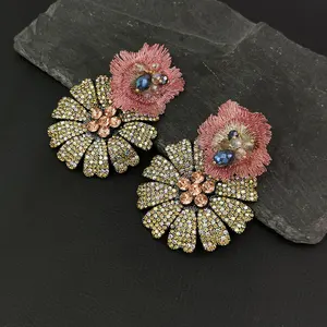 European and American Fashion Rhinestone Flower Earrings Female Handmade Personalized Retro Full Zircon Earrings Costume Jewelry