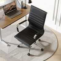 Chaise de bureau à dossier haut en cuir PU côtelé |   Chaise de bureau pivotante de direction avec base en aluminium