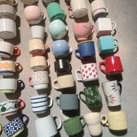 Ensemble de tasses à café en céramique émaillée assorties, directement de l'usine, en céramique avec émail de couleur mélangée, compact pour le rangement dans la cuisine