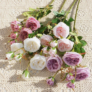 Vente chaude Austin <span class=keywords><strong>Rose</strong></span> Décor 6-Tête Artificielle Blanc Violet Fleurs pour la Décoration de Table de Mariage pour la Saint-Valentin Pâques - Product Image 3