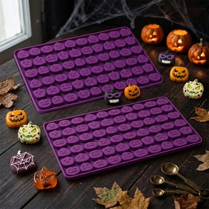 Stampo in Silicone SILIKOLOVE Personalizzabile a 60 Cavità a Forma di Zucca di <span class=keywords><strong>Halloween</strong></span>, LFGB Platinum, Senza BPA, 100% per Alimenti, per <span class=keywords><strong>Biscotti</strong></span> - Product Image 2
