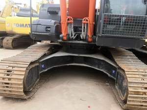 Excavatrice sur chenilles d'occasion Hitachi ZX210 de haute qualité, modèles ZX200 ZX240 ZX270, très demandée à Shanghai - Product Image 3