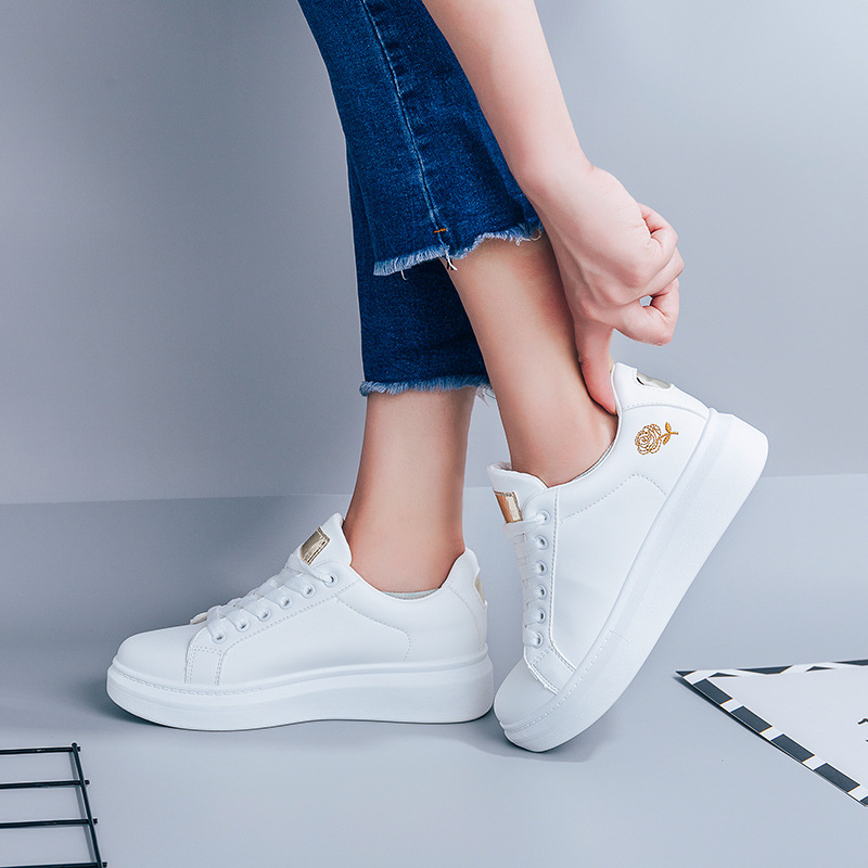 【関税込み】Oly Flower Fox Sneakers in White Cotton Amazon.com | Chunky Sneakers for Women Fashion White