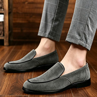 Mocassins de créateur pour hommes en velours avec patchs, brillants, à enfiler, broderie dorée cousue main, pour tenue de soirée et banquet, grandes tailles