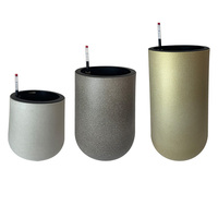 Pot de fleurs auto-arrosant en plastique PP sablé au design moderne YIZHITANG pour la décoration du jardin et de la maison