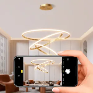 Ev dekoratif Modern oturma odası otel daire asılı kolye ışık yeni tasarım 3 halka akrilik altın lüks yuvarlak Led avize
