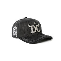 Casquette de baseball brodée personnalisée 3D à 5 panneaux avec visière en daim noir, puce NFC et doublure en satin – Vente en gros