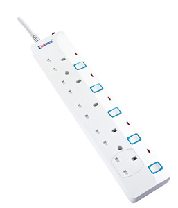 Cables de Alimentación y Extensión de Uso Generalizado Mundial con Conector Hembra <span class=keywords><strong>IEC</strong></span> y Conector Macho BS, Interruptor Individual, Enchufe UK, Carcasa de PC/PP Completa - Product Image 4