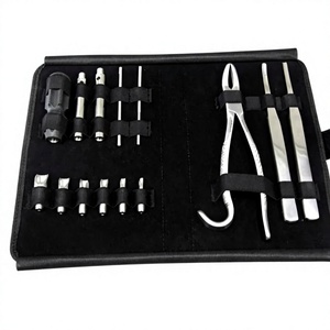 Kit d'extraction dentaire équine premium Burgess Wolf, 14 pièces, pour interventions dentaires vétérinaires, instruments en acier inoxydable - Product Image 1