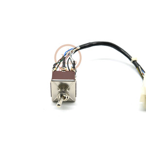 Pièces d'excavatrice PC200-6, faisceau de câblage de console 20Y-06-61210 20Y-06-25140, interrupteur d'urgence - Product Image 3