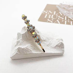 Pinza de Pelo Retro de Aleación con Diamantes de Colores, Estilo Europeo Americano, Brillante, Dulce y Elegante, para Flequillo Lateral - Product Image 4