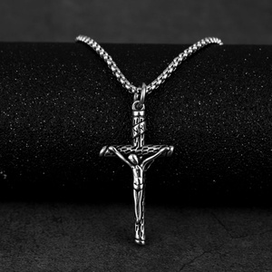 Collier Pendentif Croix Ankh en Acier Inoxydable Argenté Vintage Personnalisé pour Hommes - Product Image 4