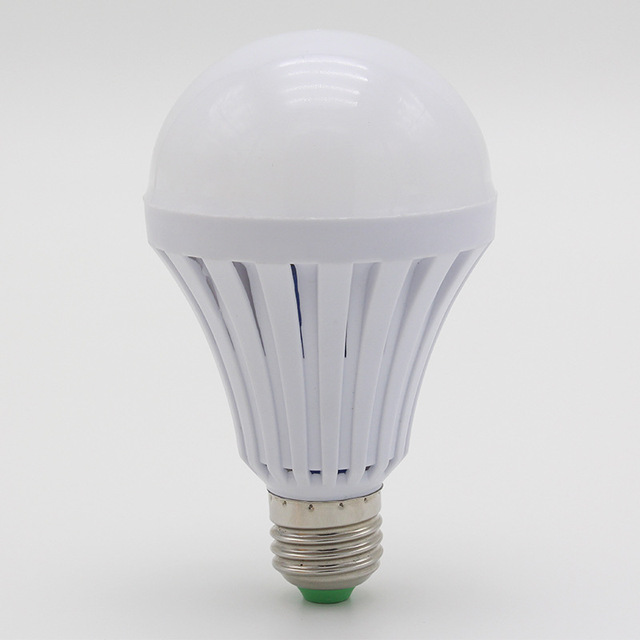 Rechargeable LED Emergency Bulb 5W-15W Camping Plastic Cold White Auto-On B22 Socket with Li-Ion Battery 85-265V
