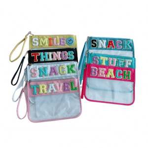 Bolsa de Cosméticos Transparente OEM con la Letra 'Mama', Parche de Playa, Monograma, Bolsa de Viaje Impermeable de PVC Transparente con Cierre de Cremallera y Nylon - Product Image 1