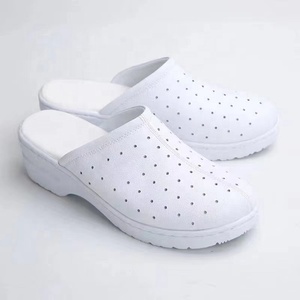 Chaussures d'infirmière en cuir pour femmes, <span class=keywords><strong>talons</strong></span> <span class=keywords><strong>compensés</strong></span> à semelle douce TPR, <span class=keywords><strong>sabots</strong></span> antidérapants - Product Image 2