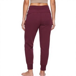 Pantalon de jogging pour femme avec cordon de serrage, poche latérale unie, design classique, vente en gros, logo personnalisé, haute qualité, nouveau style - Product Image 2