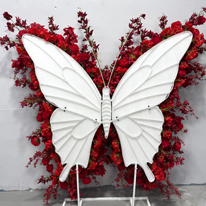 Arche florale en soie artificielle en forme de papillon MTY – Écologique, hauteur 7-8 pieds, vente en gros directe usine pour mariages - Product Image 2