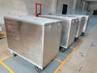 Chariot électrique à quatre roues en acier inoxydable et aluminium, moteur 400W, empilable, pliable, chariot à batterie OEM, transport de nourriture