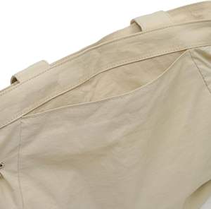 Sac à main en nylon pratique Design minimaliste + matériau durable Tissu en nylon léger et facile à entretenir - Product Image 4