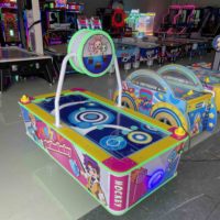 Fabricant personnalisé enfants et adultes prix maison de bonbons griffe Machine vraie grue d'arcade Machine d'amusement à pièces