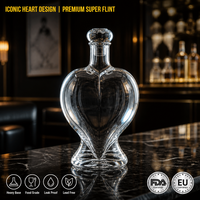 Bouteille en verre de luxe Solent en forme de cœur 500 ml, carafe à spiritueux à base lourde pour liqueur, brandy, cadeau de mariage, emballage en gros