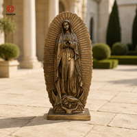 Statue en bronze de Notre-Dame de Guadalupe grandeur nature, mains en prière, dos rayonnant, chérubin, décoration d'église antique