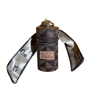 עיצוב מותאם אישית האחרון שפתון אריזה איפור אופנתי מארגני תיבת אחסון עור עם מחזיק - Product Image 6