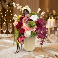 Nouvelle Conception Personnalisée Centre de Table Floral Artificiel en Soie Vert Bourgogne, Boule de Fleurs pour Table de Mariage, Durable et de Haute Qualité