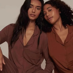 <span class=keywords><strong>Pigiama</strong></span> da <span class=keywords><strong>donna</strong></span> Kardashian personalizzato primavera e autunno modale con pantaloni a maniche lunghe a 60 fili che possono essere indossati come capispalla - Product Image 1