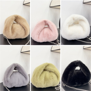 Nuova borsa di peluche carina, simile alla pelliccia di visone, adatta a tutte le stagioni e perfetta per avvolgere in inverno. - Product Image 2
