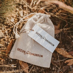 Pochette cadeau en toile de coton et lin avec cordon de serrage, sac d'emballage uni pour cadeaux et artisanat, idéal pour l'aromathérapie aux cristaux - Product Image 5