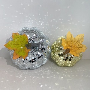 Sphère miroir d'intérieur pour Halloween, citrouille disco, nouvelle décoration artificielle de Noël, MOQ 100 pièces - Product Image 1