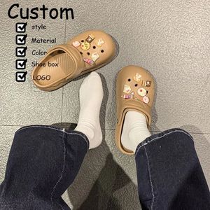 Pantoufles de plage d'extérieur pour hommes, version coréenne, sandales antidérapantes avec semelle intérieure en PU et caoutchouc, chaussures en cuir tendance - Product Image 1