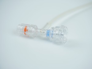 Válvula <span class=keywords><strong>en</strong></span> T <span class=keywords><strong>de</strong></span> Doble Sellado - Plástico Transparente, Esterilizada con Óxido <span class=keywords><strong>de</strong></span> Etileno para Uso <span class=keywords><strong>en</strong></span> Infusiones, Compatible con Catéteres/Tubos, Operación con una Sola <span class=keywords><strong>Mano</strong></span> - Product Image 5