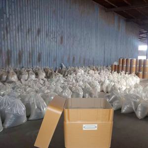 Fûts carrés rigides en fibre CH : une solution d'emballage peu encombrante avec couvercle et poignée - Product Image 5