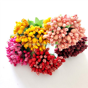 <span class=keywords><strong>Espuma</strong></span> artificial fruta baya <span class=keywords><strong>estambre</strong></span> boda ramo flor decoración estambres mini ramo de flores con hojas - Product Image 4