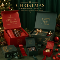 Boîte rigide magnétique de luxe personnalisable pour Noël avec planche et sélection d'aménagement de présentoir pour les fêtes