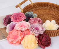 Vente en gros de fleurs artificielles en soie, tête de pivoine, fleurs de mariage, décoration réaliste pour la maison, décoration murale extérieure, arche de fleurs, mise en scène