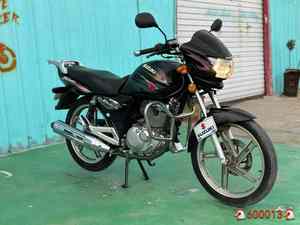 <span class=keywords><strong>Moto</strong></span> de voyage et de sport d'occasion et <span class=keywords><strong>moto</strong></span> de 100-200 cm³ 61-80 km/h - Product Image 5