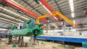 Excavator Amfibi untuk Pengerukan Sungai dan Pemeliharaan Jalur Air dengan Sistem Pengerukan Hisap - Product Image 3