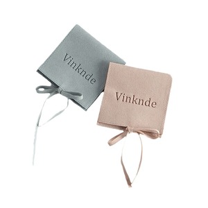 Pochette de voyage en flanelle recyclable pour bijoux, cadeau de Noël, de mariage ou de fête, en microfibre avec impression estampée - Product Image 6