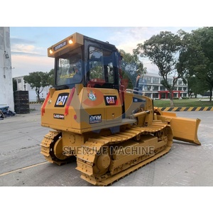 Excavadora de cadenas Caterpillar D5K americana usada en excelentes condiciones con motor original y motor de 9408 kg en excelente estado a la venta - Product Image 6