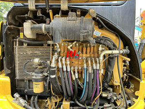 Mini-excavatrice sur chenilles Caterpillar CAT303.5 d'occasion de 3,5 tonnes, moteur d'origine japonais, modèle 2024, excellent état - Product Image 6