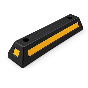 Bloqueur de stationnement incurvé en caoutchouc robuste 560x160x110mm pour camions, voitures, SUV, avec réflecteur, pour allée et sécurité - Product Image 1
