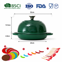 Casserole en fonte émaillée pour fruits de mer, vente en gros OEM, avec couvercle, couleur et taille personnalisables