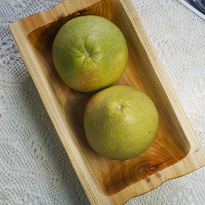 Plateau à fruits rectangulaire en bois massif, grande capacité, bol de rangement en bois pour usage résidentiel - Product Image 3