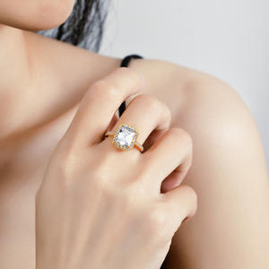 Классический Дизайн 18K позолоченный Изумрудный Муассанит четыре инкрустированные Кольца Муассанит для женщин Свадебные украшения 3ct - Product Image 3