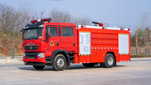 Camion de pompiers HOWO 4x2 avec réservoir d'eau, 350 ch, camion de pompiers à mousse - Product Image 4